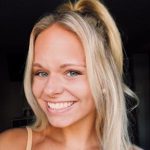 Meet your Posher, Annalee